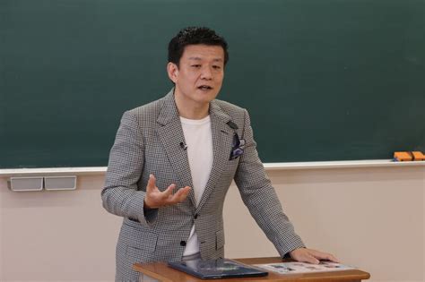 現代最強マーケター 森岡毅が明かす キャリアを成功に導く 3つの変数 ｜日曜日の初耳学｜tverプラス テレビ番組最新情報＆エンタメニュースまとめ