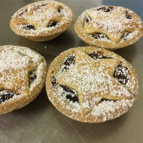 AVAILABLE TO ORDER NOW Christmas Fruit Mince Tarts 3 Per Pack