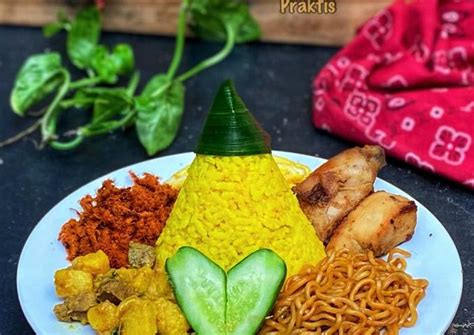 Resep Tumini Nasi Kuning Praktis Oleh Anif Agustina Cookpad