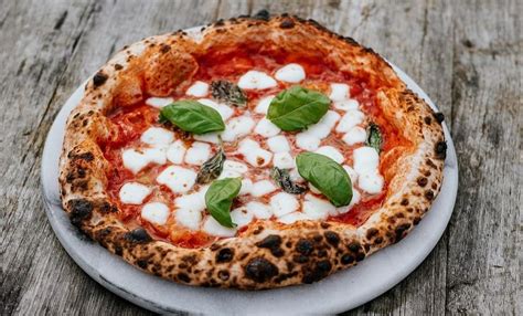 Vraie Pizza Napolitaine Tout Savoir Sur La R Glementation Officielle