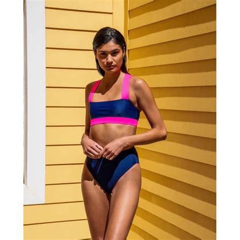 Jual Savana Beachwear Erinna Bikini Set Wanita Low Waist High Cut Halter Multicolor Bali