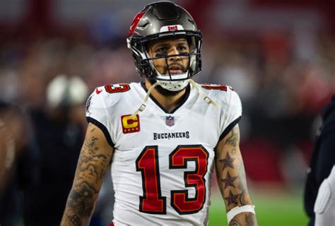 Tampa Bay Buccaneers Mike Evans Injury Update Athlon Sports