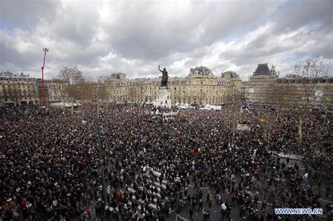 La Plus Grande Manifestation De Lhistoire De France Suite Aux Attaques