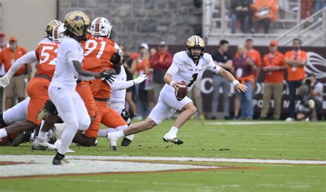 Purdue Vs Virginia Tech Game Delayed By Severe Weather To Resume In