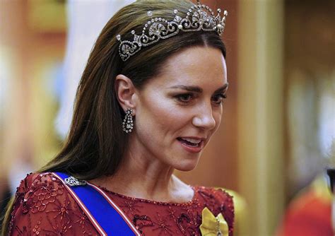 Kate Middleton Deslumbra De Nuevo