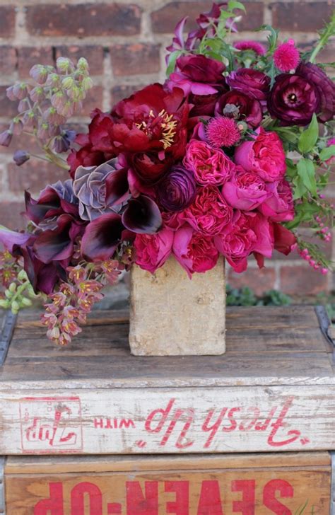 30 Vintage Flower Arrangements You Must Do This Spring