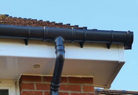 Cast Iron Style Gutter Suffolk | All gutter sizes, styles and colours ...