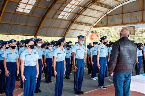 Col Gios C Vico Militares No Paran Est O Amea Ados Por Medida Do