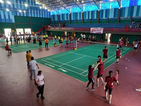 Daftar Lapangan Badminton Di Manado Lengkap Dengan Alamat Harga Jam