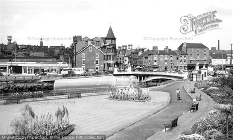 Photo Of Warrington Marshall Gardens C1960 Francis Frith