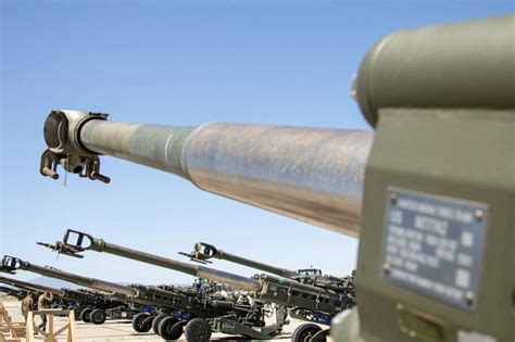 Serangan udara Rusia hancurkan dua howitzer M777 Ukraina