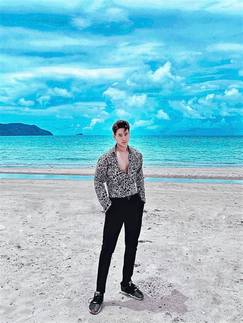 Hot boy thả thính thều thào Khoa Vương nói gì khi bị lộ clip nhạy cảm