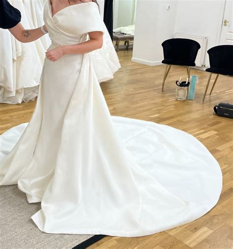 Eva Lendel New Wedding Dress Save Stillwhite