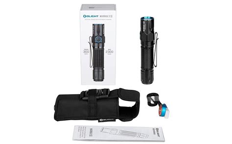 Купить фонарь Olight Warrior 3S (чёрного цвета) для установки на оружие ...