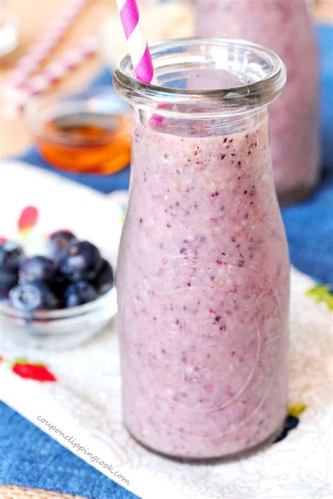 Banana Blueberry And Oatmeal Smoothie