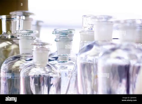 Laboratory Glass Jars Hi Res Stock Photography And Images Alamy