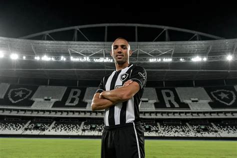 Marçal é sincero sobre acusações contra o Botafogo