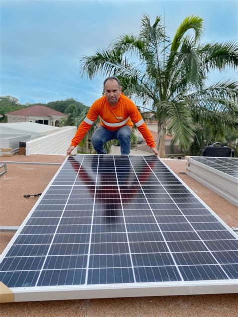 Paneles Solares En Ecuador Genera Renovables