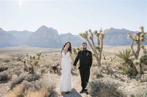 Affordable Elopement Packages For Two In Las Vegas