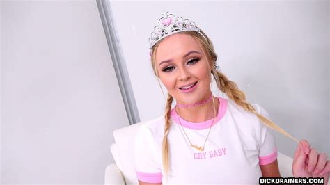 Natalia Queen B01 C0045nq2 00 05 38 17 Still401 Porn Pic