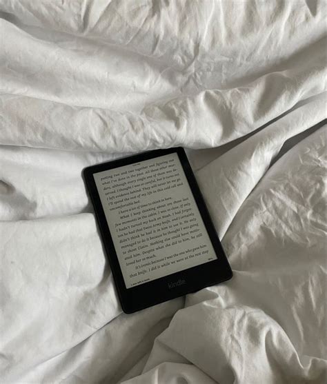 Amazon Kindle Paperwhite 8 GB Now With A Larger Display Adjustable