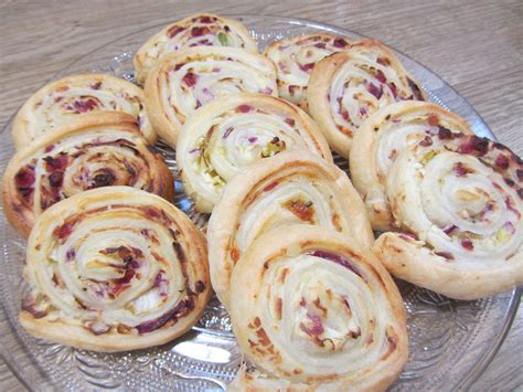 Bl Tterteigschnecken Mit Schinken Und K Se Von Andreana Chefkoch