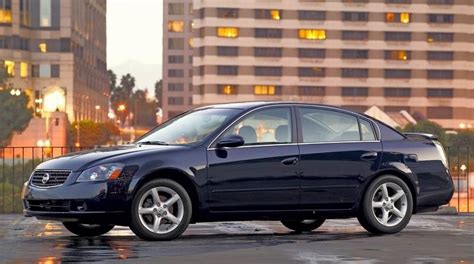 2005 Nissan Altima Image Photo 11 Of 34