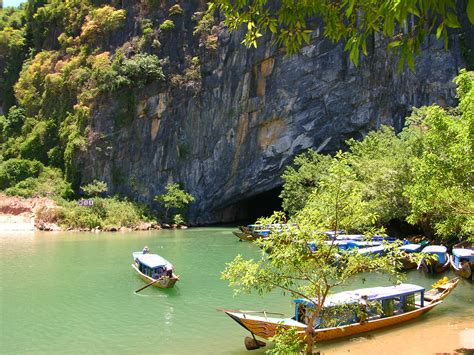 Quang Binh (Phong Nha Lake) - VNS TOUR