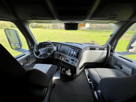 2021 Freightliner Cascadia