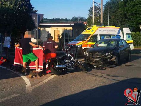 SAN GIORGIO CANAVESE Incidente Scontro Auto E Moto Due Feriti FOTO