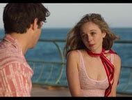 Naked Carson Meyer In SPF 18