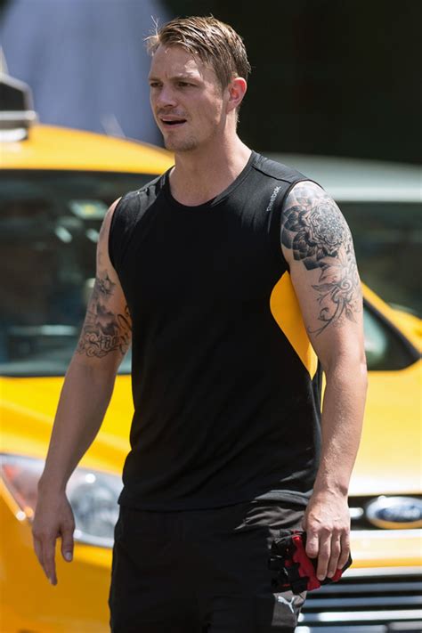 Joel Kinnaman Hits The Gym In Nyc Tom Lorenzo