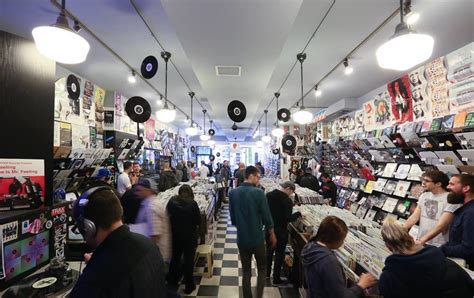 Best Record Stores In Chicago For Vinyl Records And More Thrillist