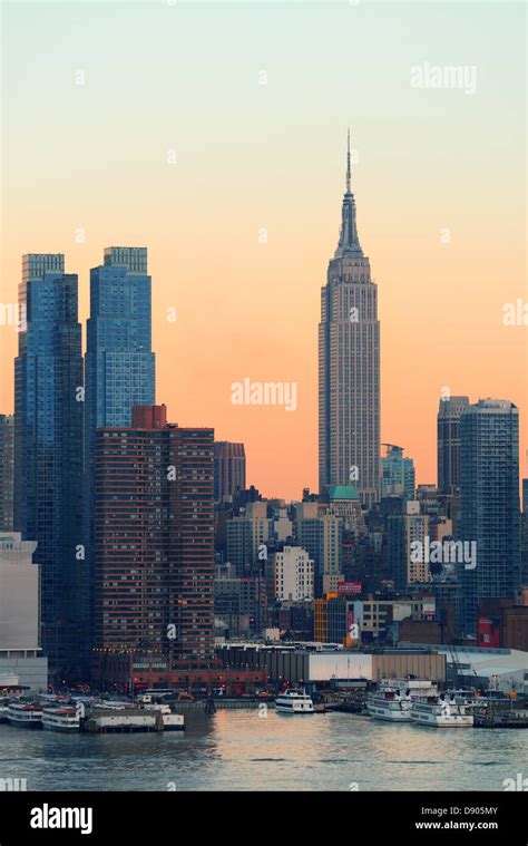 Empire State Building at sunset Stock Photo - Alamy