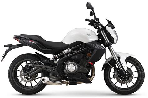 Benelli Bn Aktuelle Tests Fahrberichte Motorradonline De