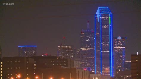 Want To Control The Color Of One Of Dallas Most Iconic Buildings Here