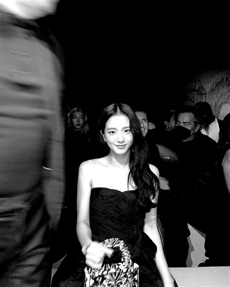 Forever Kim Jisoo On Twitter Strapless Dress Formal Blackpink Jisoo