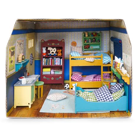 CARDBOARD KIDS' BEDROOM