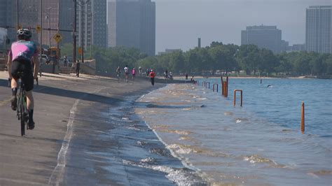 Lake Michigan Nears Historic Water Levels Whats Happening And Why