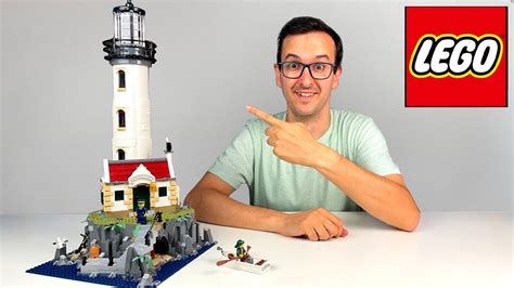 LEGO Motorized Lighthouse Review - It works! | Brick Finds & Flips