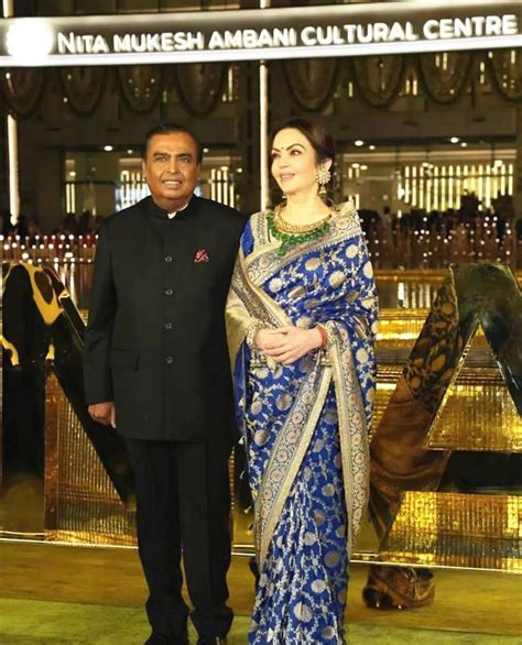 The Wife Of The Richest Man In India Is Too Extravagant Wearing A Gold