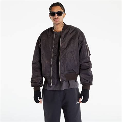 Stüssy | Up to 45 % off | Footshop