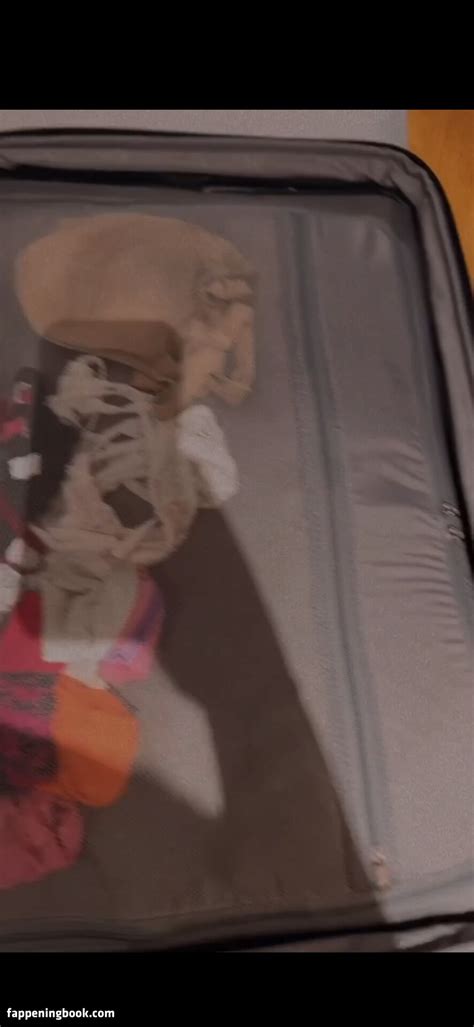 Nahzinhaa Natacha Fanganiello Nahfanganiello Nude OnlyFans Leaks Fappening FappeningBook