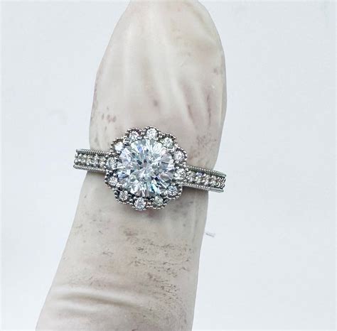 Stunning 14k White Gold Natural Brilliant Cut Halo Diamonds Engagement Ring Etsy