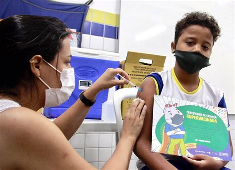 Recife amplia vacinação infantil contra covid 19 para mais 28 pontos