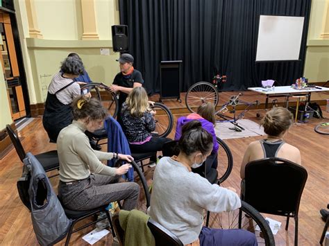 More women & gender diverse residents in Merri-bek building bike skills