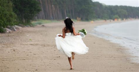 Runaway Brides Share What Happened That Made Them Cancel Their Weddings