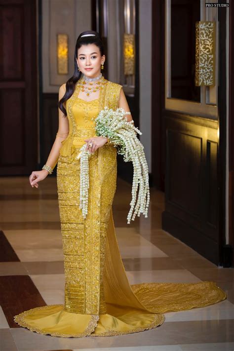 Pin On Burmese Traditional Wedding Dress Designs Beautiful Casual