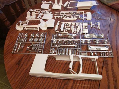 Amt 1967 Ford Galaxie 500 Xl Cvt Unbuilt 1 25 Model Car Kit 6117 50 Years Old 1858031805