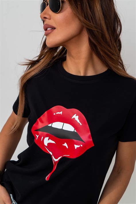 T shirt damski z nadrukiem ust RED LIPS czarny Odzież damska Butik